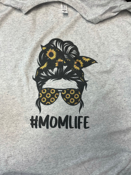 Messy Bun Sunflower #MomLife Teeshirt